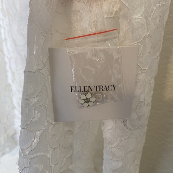 Ellen Tracy White Lace Blouse - Picture 4 of 6